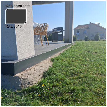 Exemple de finition terrasse sur plot avec nez de terrasse en aluminium